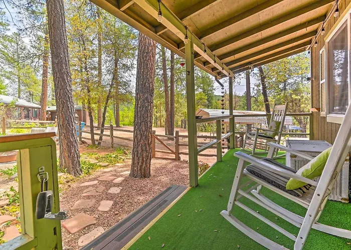 Holiday home Near Hiking Trails: Woodsy W/ Fire Pit Pine