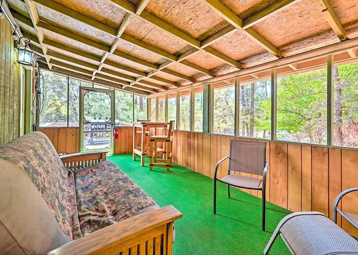 Holiday home Near Hiking Trails: Woodsy W/ Fire Pit Pine